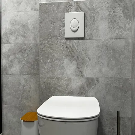 Nino Apartament *