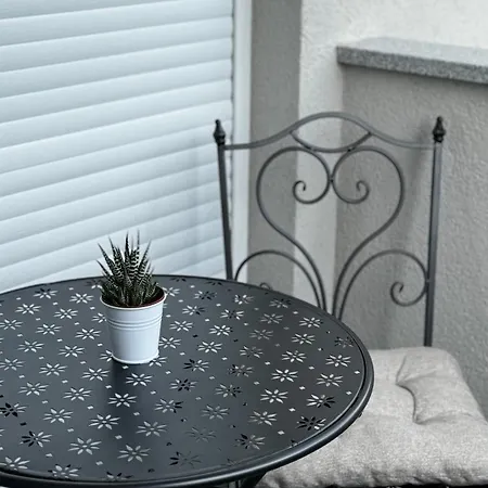 Apartament Nino Dugopolje